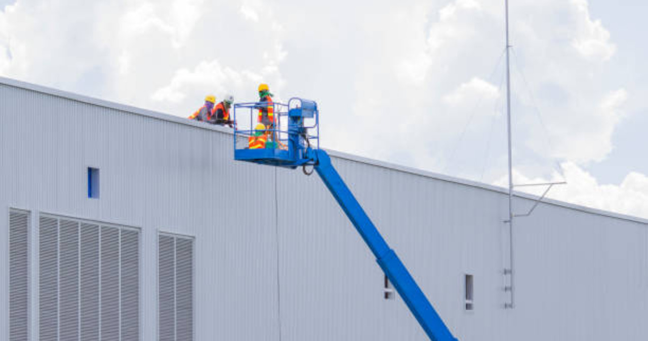 painting a commercial building